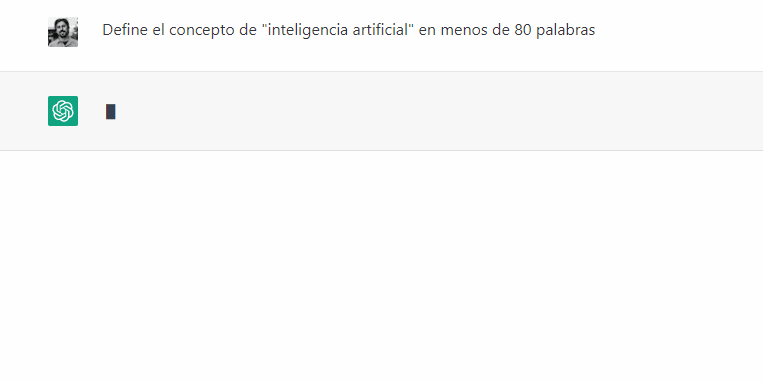 “La inteligencia artificial es el campo de la informática que se dedica al desarrollo de sistemas y programas que imitan el comportamiento y las habilidades intelectuales propias de los seres humanos. Los sistemas de inteligencia artificial suelen estar diseñados para realizar tareas que requieren un alto grado de inteligencia, como el razonamiento, el aprendizaje y la resolución de problemas”.